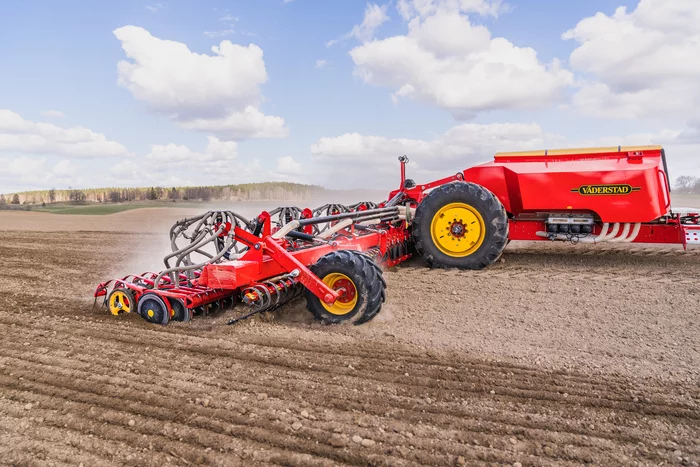 PREMIERE FROM VADERSTAD: Inspire 12000 grain planter... - Agroscout360, Agronews360, Vaderstad, Seeder, sowing, Agricultural machinery, Сельское хозяйство, Video, Longpost