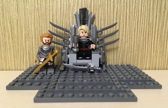 Hear me roar - My, Lego, Moc, Game of Thrones, Iron throne, Constructor