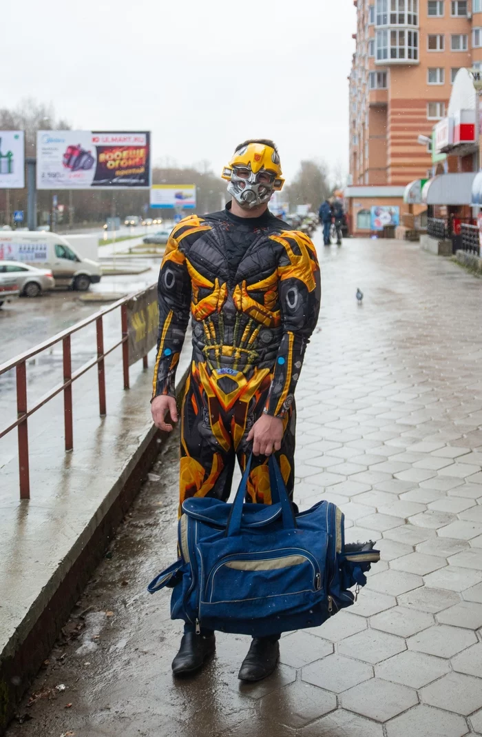 Bumblebee is no more... - My, Costume, The photo, Heroes, Robot, Movies, Transformers