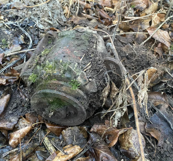 I found a large, metal object in the roots of an old tree. With difficulty, but pulled it out - My, Search, Scrap metal, Yandex Zen, Earnings, Hobby, Longpost