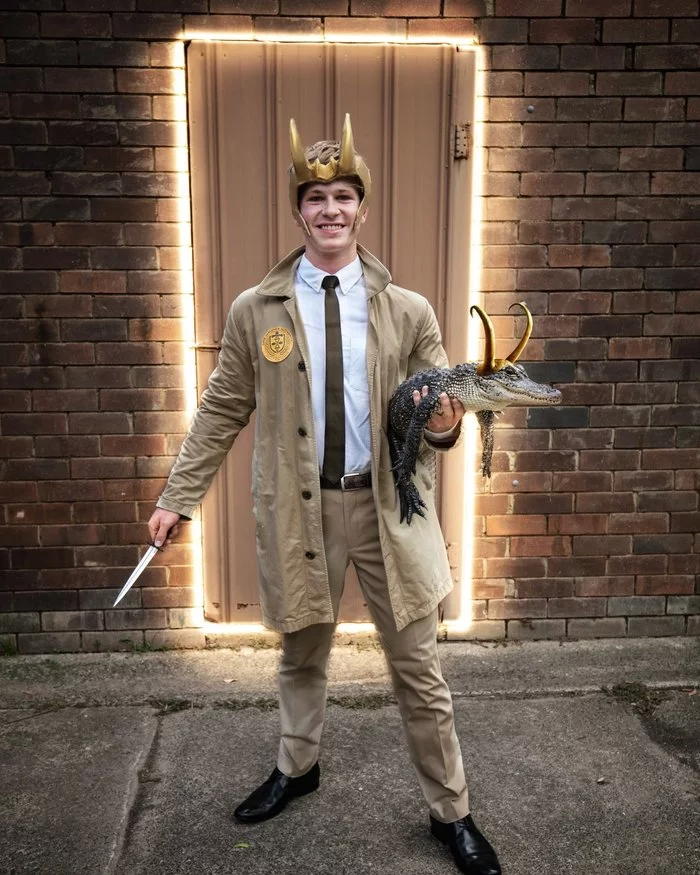 Robert, son of Steve Irwin, dressed as Loki on Halloween - Steve Irwin, Halloween, Twitter, Alligator, Costume