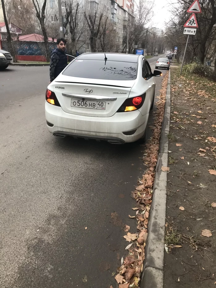 Небольшое дтп, Калуга - Моё, ДТП, Оставление места ДТП, Калуга, Теперь, Общественный транспорт, Длиннопост