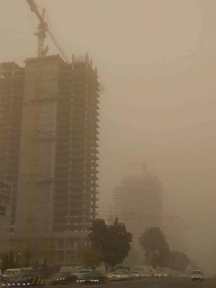 Haze in Tashkent - My, Bad weather, Abnormal weather, Silent Hill, Dust, Tashkent