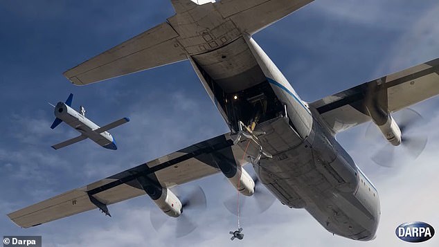 Return of the UAV to the air carrier - Aviation, USA, Darpa, Drone, Return, Trial, Lockheed c-130 Hercules, Video, Longpost