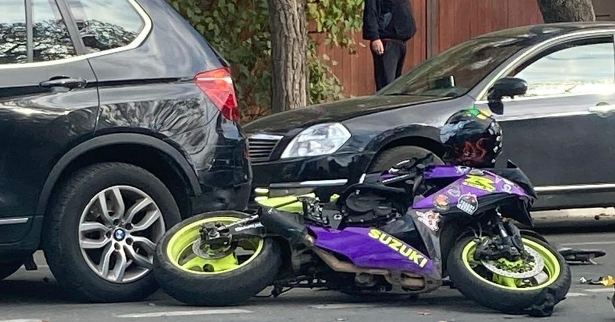 Мотоцикл после аварии. Moto Ninja авария в Геленджике.