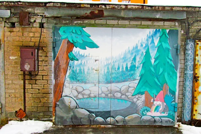 Gateway to Gravity Falls - Gravity falls, Cartoons, Tobolsk, Garage, Gates, Street art