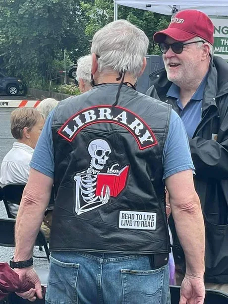 Gang of old-school biker book lovers - Motorcyclists, Library, Old school