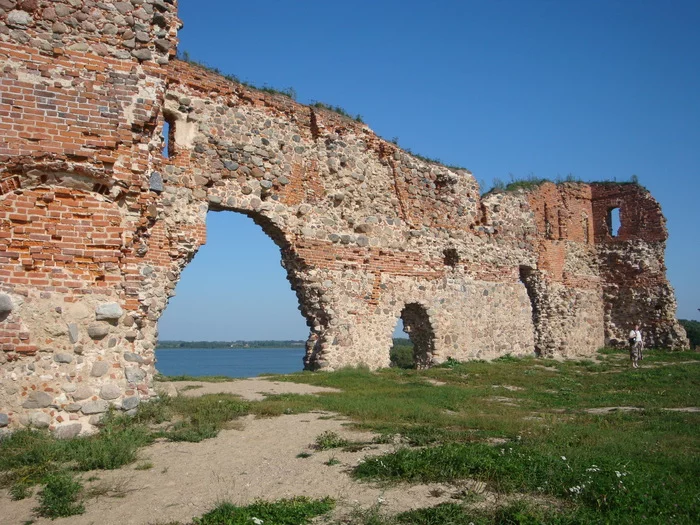 We wander through the Middle Ages. Ludza Castle (Ludsen, Lucin) - My, Locks, Story, Latvia, Ludza, Longpost