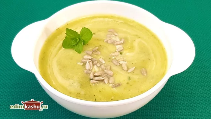 Soup puree with zucchini - My, Recipe, Video recipe, Cooking, Preparation, Soup, Zucchini, Puree, Puree Soup, Mint, Video