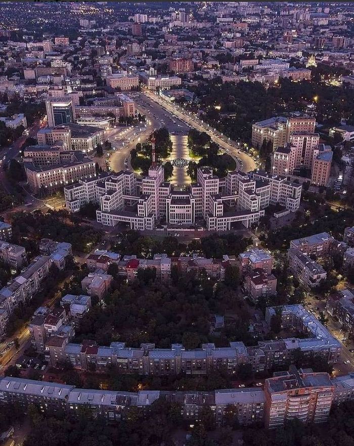 Город засыпает, просыпается мафия