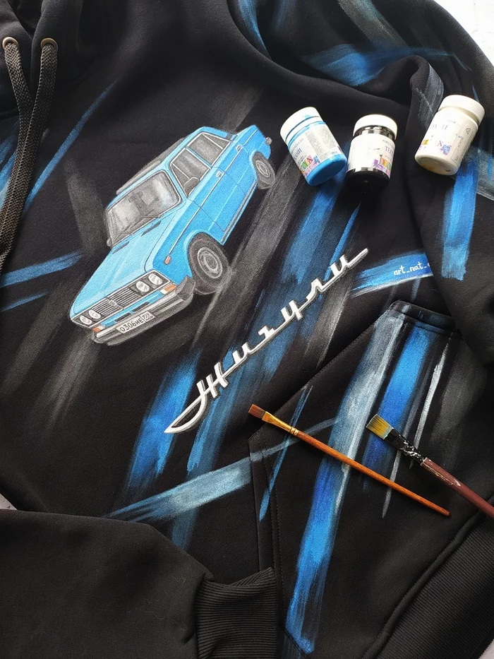 Six on a sweatshirt. - My, AvtoVAZ, Zhiguli, Six, Vaz-2106, Handmade, Motorists, Auto, Retro car, With your own hands, Painting on fabric, Paints on fabric, Longpost