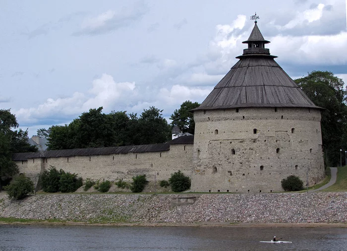 Покровский угол - Моё, Псков, Средневековье, Башни, История, Фотография, Экскурсия, Длиннопост