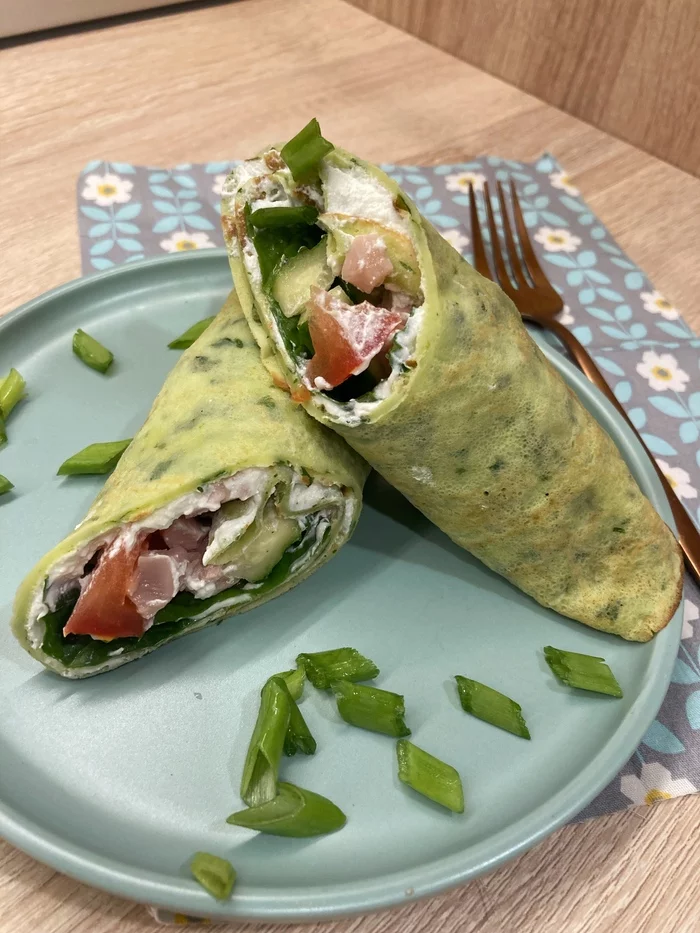 Spinach pancakes with smoked chicken - My, Recipe, Video recipe, Food, Cooking, Pancakes, Snack, Video, Longpost