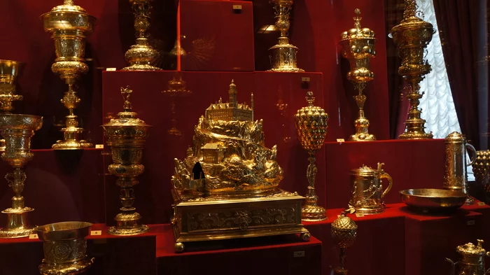 What kind of dishes did the Russian tsars eat or a trip to the Armory Chamber of the Kremlin? - My, Jewelry, Cutlery, Armory, Kremlin, История России, Museums in Moscow, Tableware, Jewelry, Tsar, Etiquette, List, Longpost