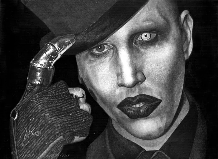 Portrait in pencil. - My, Portrait, Portrait by photo, Drawing, Pencil drawing, Celebrities, Marilyn Manson, Musicians, The singers