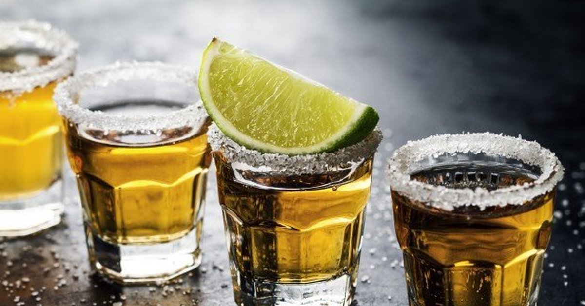 Можно пить текилу ремикс. Текила обои на рабочий стол. Из чего пьют текилу. Текила джаз. Текила бум коктейль.