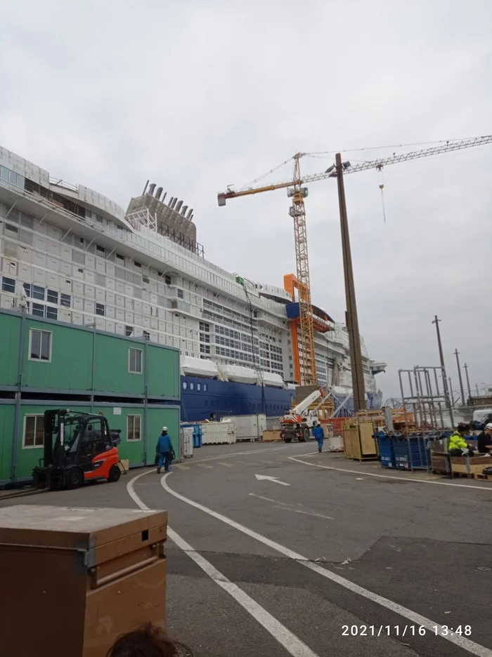 Liner building - My, Shipbuilding, Work, France, The photo, Liner, Longpost