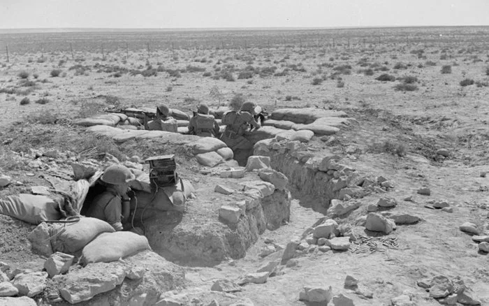 Война за динозаврово наследство II - Вторая мировая война, Фотография, История, Великобритания, Новая Зеландия, Союзники, Германия, Италия, Танки, Бронетехника, Африка, Длиннопост