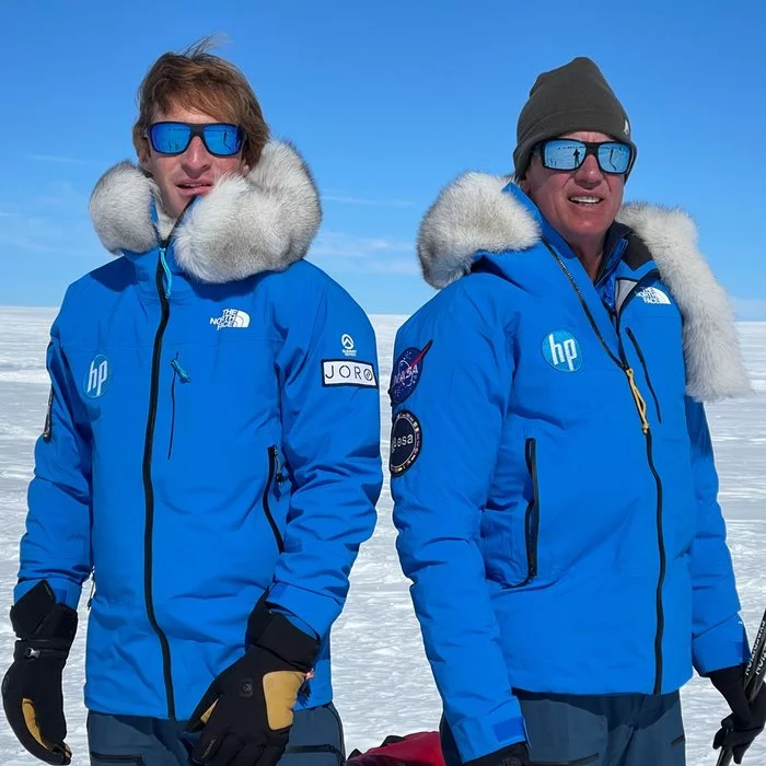 In Antarctica in 80 days: two extremes are trying to overcome 4200 kilometers among snow and ice - Antarctica, Travels, Interesting, Extreme, Expedition, Survival, The national geographic, Longpost