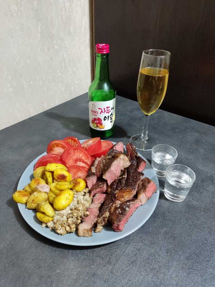 Photo report of roasted meat - My, Meat, Family Evening, Steak, Longpost