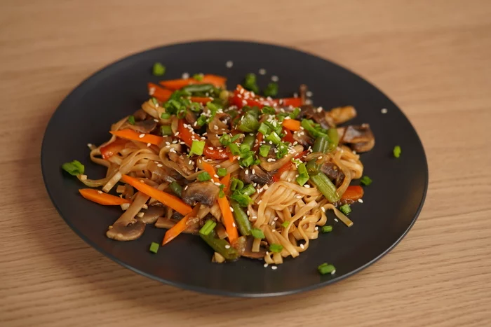 Vegetable Wok - My, Wok Noodles, Udon noodles, Recipe, Video recipe, Video, Longpost
