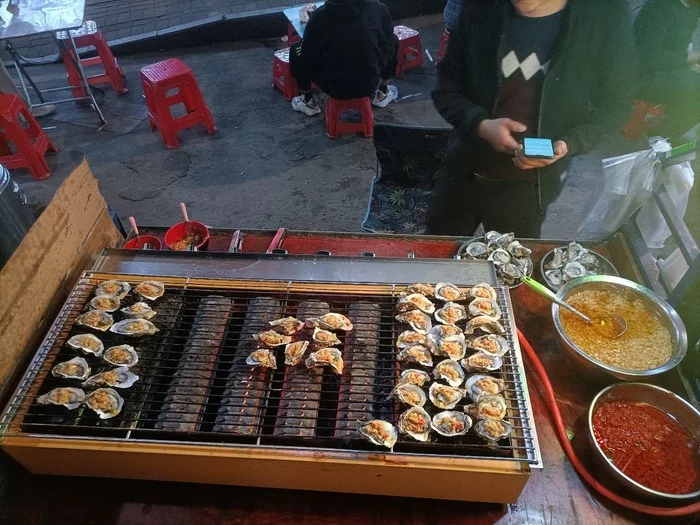 Уличная еда для обычных китайских работяг в Китае Китайцы, Китай, Уличная еда, Путешествия, Длиннопост