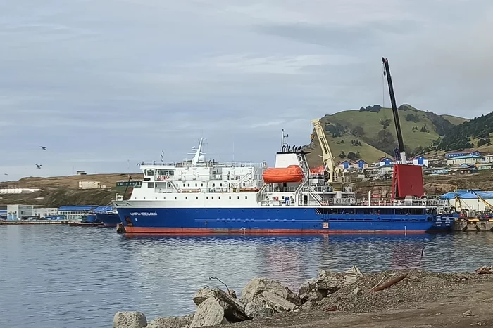 Kuriles. Comparison of ships Igor Fakhrutdinov and Admiral Nevelskoy - Kurile Islands, Shikotan, Ferry, Дальний Восток, Tourism, Drive, Longpost