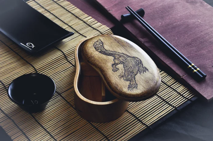 Box for bento/lunch/lunch with Odogaron - My, Pyrography, Monster hunter, Needlework without process, Monster Hunter World, Games, Bento, Lunchbox, Monster, Longpost