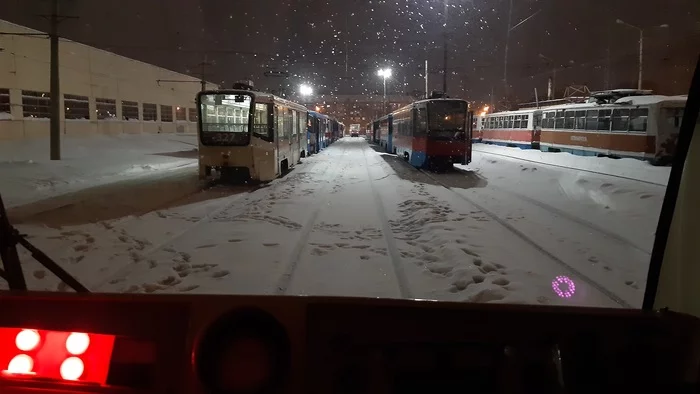 How does your working day start? - Tram, Carman, Tomsk, Driver, Work, The photo