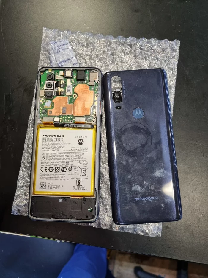 Response to the post Fix the screen cable on Motorola one action - My, Ремонт телефона, Plume, Need help with repair, Moscow, Motorola, Micro soldering, Master, Reply to post, Longpost