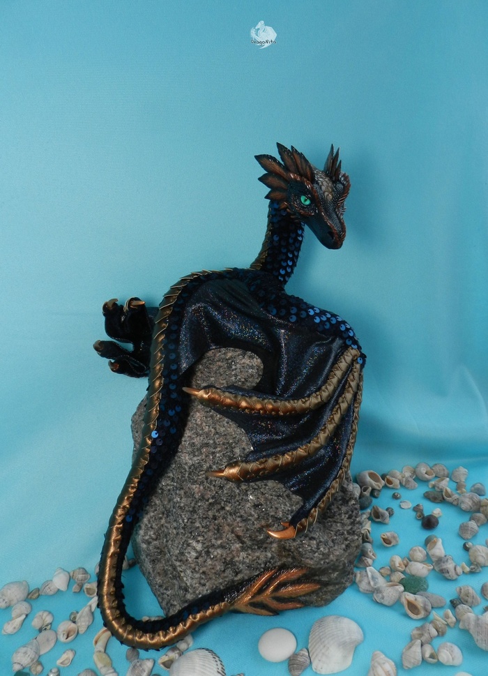 1639902225196687770 Как выглядит блокнот с динозавром