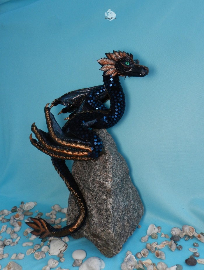 1639902226123046163 Как выглядит блокнот с динозавром