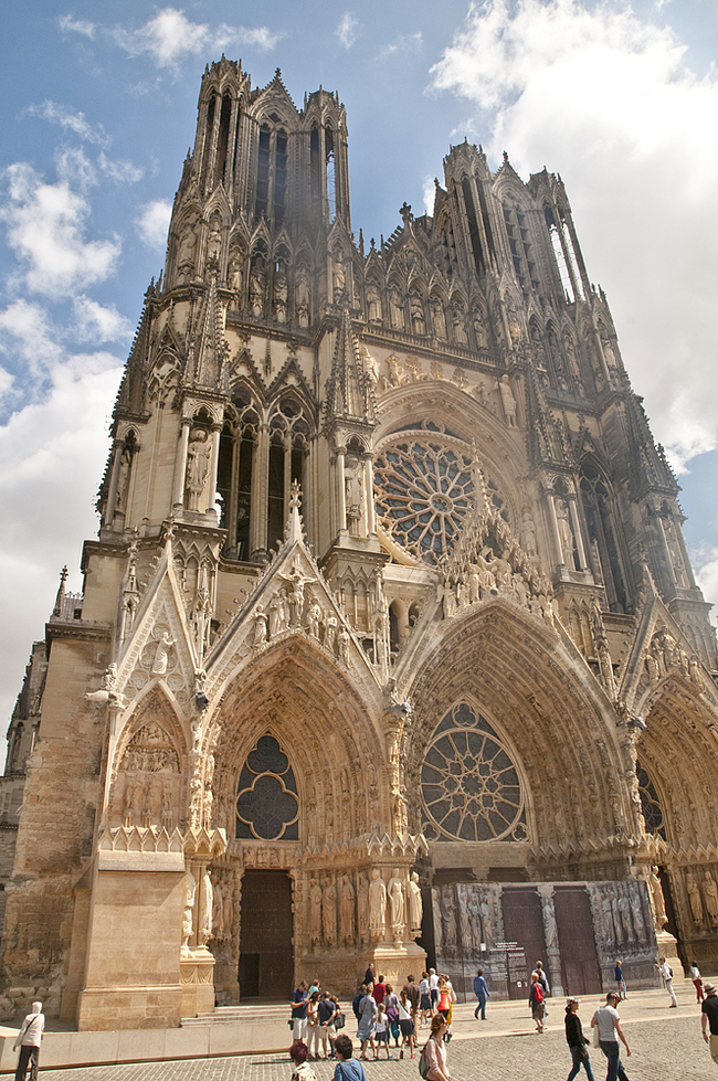 Reims, France (Champagne-Ardenne region). Part one - My, Travels, France, Reims, The cathedral, Architecture, The photo, Joan of Arc, Stained glass, Longpost