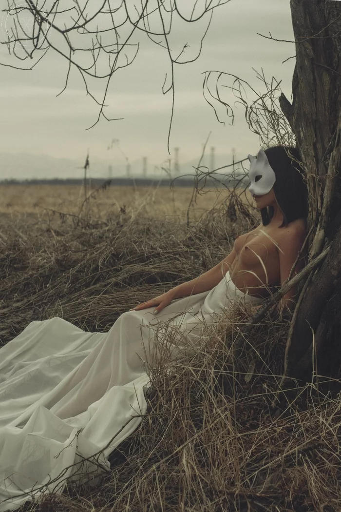 In white - NSFW, My, Professional shooting, The photo, Canon, Kamchatka, Nature, Mask, No face