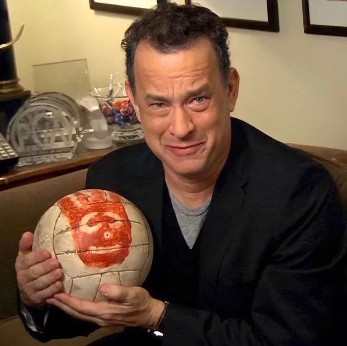 Tom Hanks with best friend Wilson - Tom Hanks, Ball, Wilson, Friend, Outcast, The photo, Actors and actresses, Celebrities, Humor, Repeat