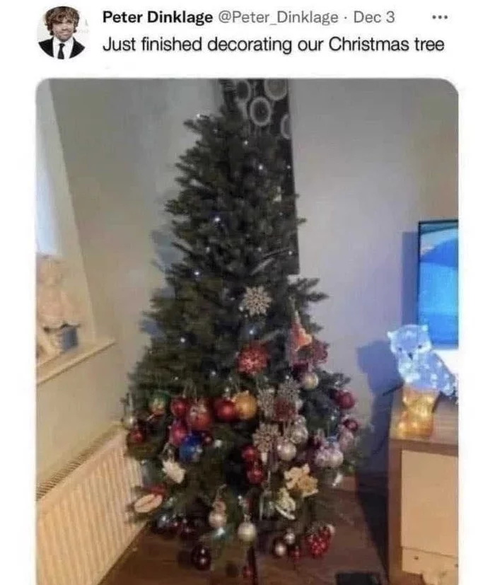 Nice Christmas tree turned out - Peter Dinklage, Actors and actresses, Celebrities, Christmas trees, New Year, Humor, From the network, Screenshot, The photo, Longpost, Growth, Christmas, Twitter