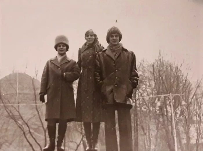 Parents with grandmother, 1977 - My, Novogrudok, the USSR, Black and white photo, Newlyweds, Republic of Belarus