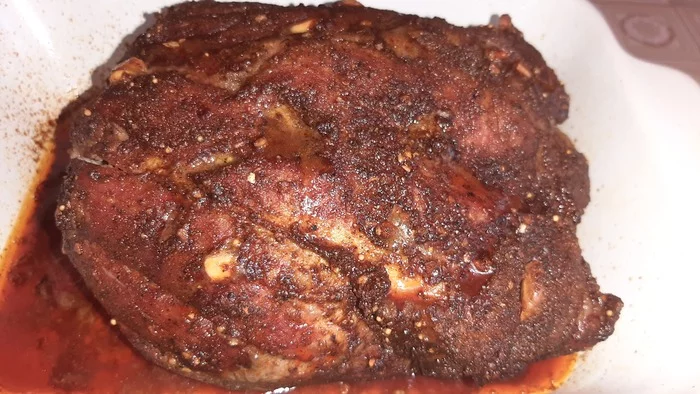 Juicy pork neck in the oven for New Year - My, Pork, Meat, Oven, Yummy, Holidays, New Year, Recipe, Video recipe, Video
