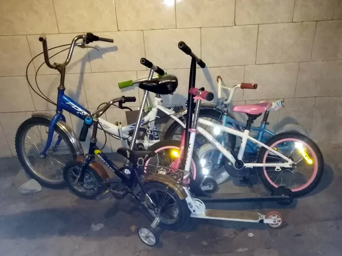 Waiting for Spring - My, Children, A bike, Kick scooter, Winter, Storage, Spring