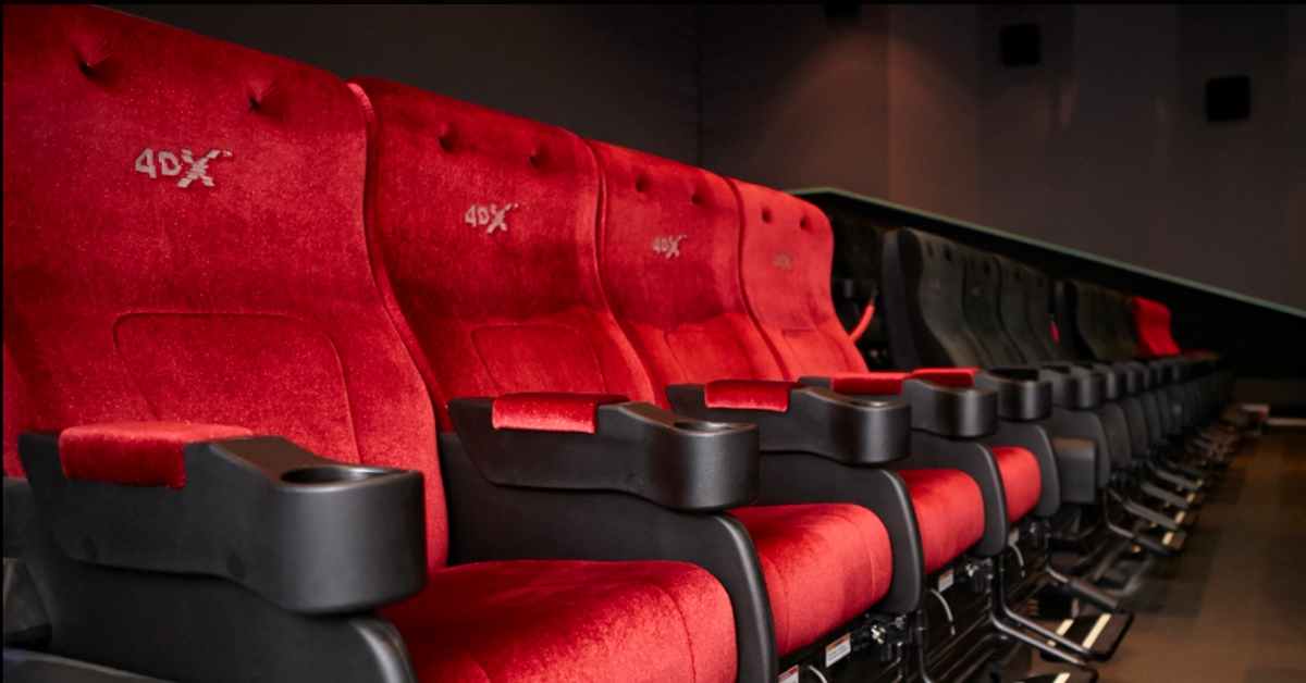 4 dx. Сан Сити Синема парк 4dx зал. 4dx Deluxe Синема парк Москва. Синема 4dx Метрополис. Синема парк Новосибирск 4dx.