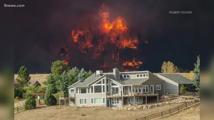 Fire Department issued an evacuation order for Louisville, Boulder, Superior - USA, Fire, Colorado, Video, Longpost