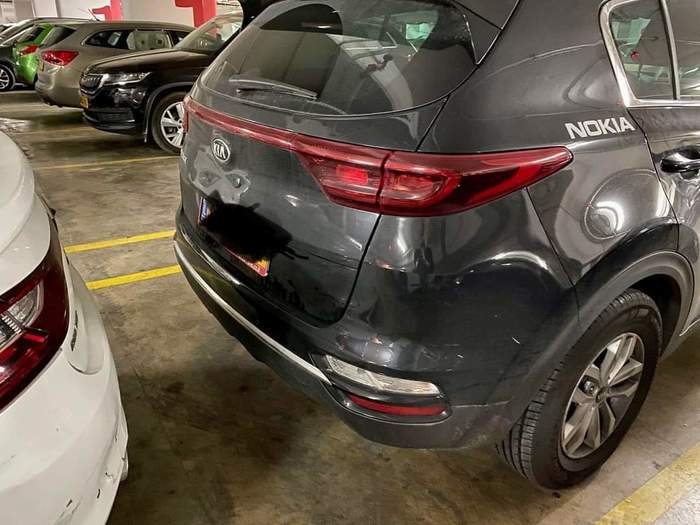 Не "Kia"? Или хозяин - шизофреник?