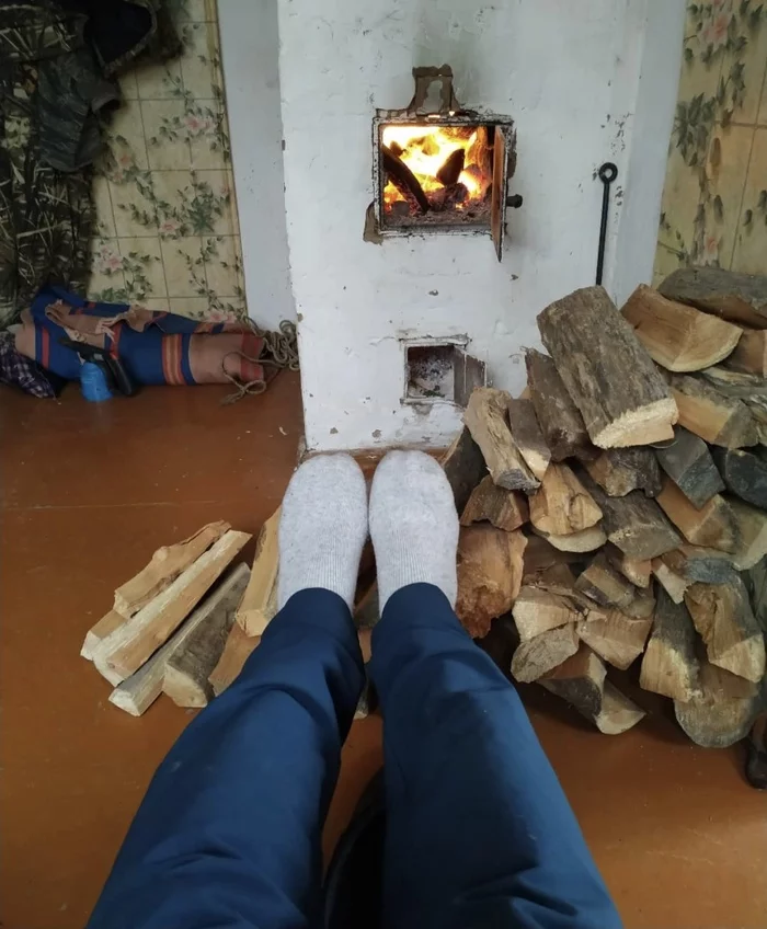 Grandma is always warm and cozy - Grandmother, New Year, Stove, The photo, Village