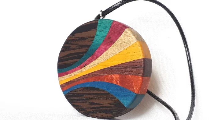 Multi-colored pendant - My, Pendant, Handmade, Decoration, Bijouterie, Needlework without process, Video, Longpost