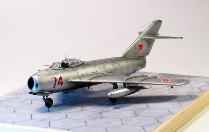 MiG-17 1/72 Zvezda - My, Miniature, Airplane, Scale model, Stand modeling, Longpost