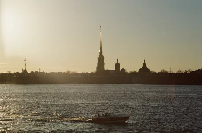 Весенний Петербург - Пленка, Фотография, Санкт-Петербург, Уличная фотография, Kodak, Длиннопост