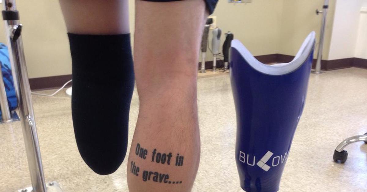 Остаться без конечностей. Остаться без конечностей. Одной ногой в раю тату. Остаться без конечностей. Остаться без конечностей.