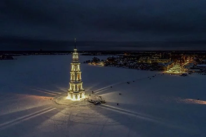 Калязинская колокольня - Фотография, Россия, Колокольня