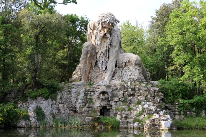 Sculpture of Giovanni da Bologna (Giambologna), symbolizing the god of the Apennino mountains (1579-1580) - Italy, Sculpture, God