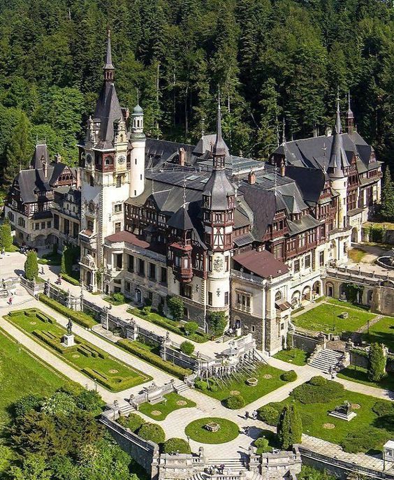 Peles Castle - The photo, Architecture, Design, sights, Lock, Romania, Longpost